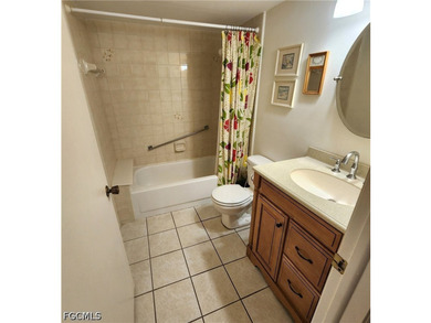 It Is Difficult To Find A Nice Lakefront Condo On The 1st Floor - photo 20