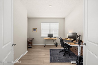 Experience luxury living in this highly desirable, loaded - photo 20