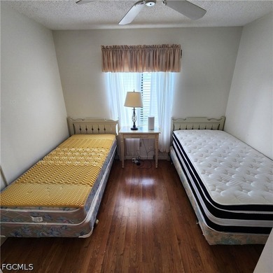 It Is Difficult To Find A Nice Lakefront Condo On The 1st Floor - photo 22