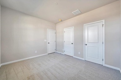 Discover easy, modern living in King's Pointe, Fairlawn's newest - photo 26