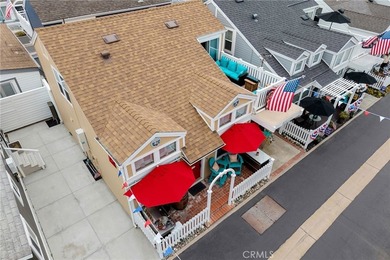 This immaculately appointed and upgraded home is just 40 paces - photo 27