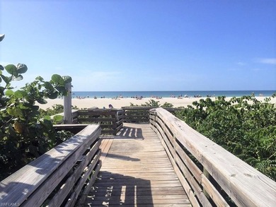 VIEWS, VIEWS, VIEWS!!! Welcome to your slice of paradise on - photo 28