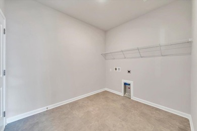 Discover easy, modern living in King's Pointe, Fairlawn's newest - photo 31