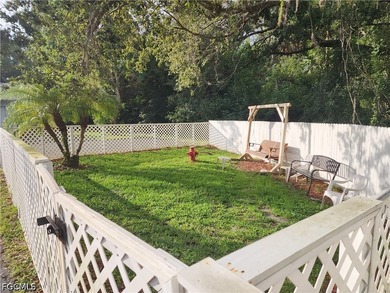 It Is Difficult To Find A Nice Lakefront Condo On The 1st Floor - photo 45