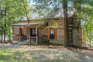 Lake Home For Sale in Guntersville, Alabama