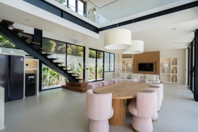 Modern Elegance, Brand New 4 Bedroom Villa in Berawa - photo 2