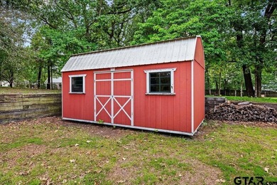 Welcome to this well maintained 3 bedroom, 2 bathroom - photo 13