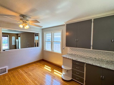 Additional listing photo 2