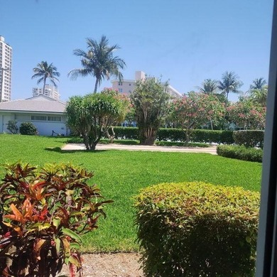 Welcome to this charming two-bedroom, two-bathroom condominium - photo 13