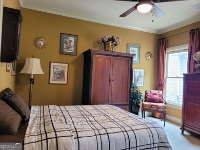 Stunning, move-in ready traditional executive home in highly - photo 14
