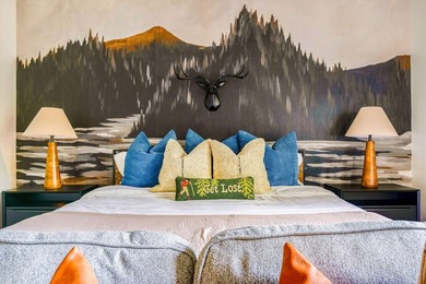 Timberline Lodge a spectacular mountain getaway nestled within - photo 21