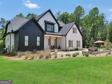 A True Designer Showplace in Arbor Springs! Thoughtfully - photo 4