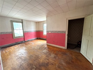Calling all investors! Ripe for flipping. ----- Solid home with - photo 30