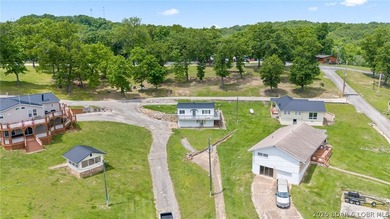 Move-in ready lakeview cabin featuring 2 bedrooms, 1 bath, and - photo 34