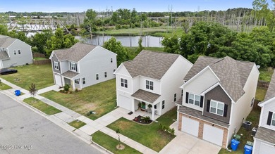 Welcoming you in 1405 Creekfront Drive unfolds with a sense of - photo 3