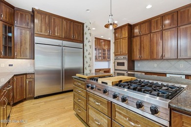 Nestled on 1.4 private acres in the heart of coveted Porters - photo 6
