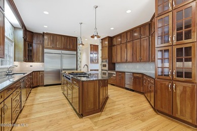 Nestled on 1.4 private acres in the heart of coveted Porters - photo 7