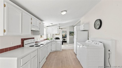 Experience the best of Lake of the Ozarks living in this - photo 12