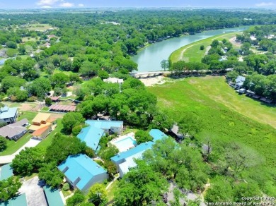 Lake Condo For Sale in Mcqueeney, Texas