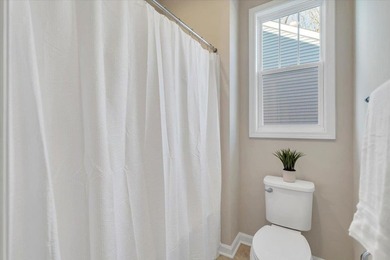 One level living. This spacious home features an open concept - photo 33