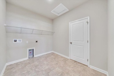 One level living. This spacious home features an open concept - photo 38