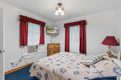 Located in the heart of Grand Rivers, this 3-bedroom, 1 - photo 11