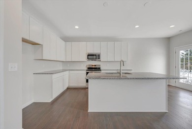 One level living. This spacious home features an open concept - photo 12