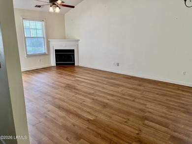 THIS IS ONE SWEET PROPERTY IN A TOP NOTCH LOCATION. PERFECT AS A - photo 14