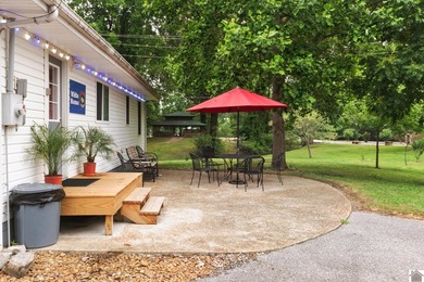 Located in the heart of Grand Rivers, this 3-bedroom, 1 - photo 18