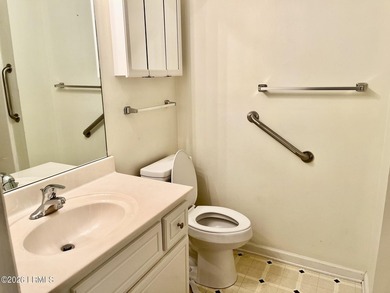 THIS IS ONE SWEET PROPERTY IN A TOP NOTCH LOCATION. PERFECT AS A - photo 19
