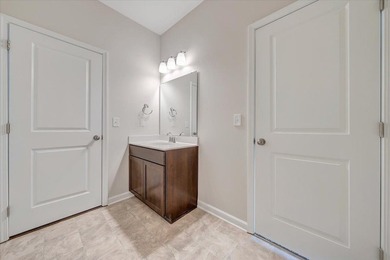 One level living. This spacious home features an open concept - photo 25