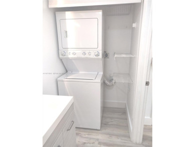 Experience the unmatched lifestyle of Brickell Key--a private