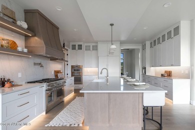 MODERN CRAFTSMAN ESTATE IN PRESTIGIOUS BLACK ROCK Set within the - photo 35