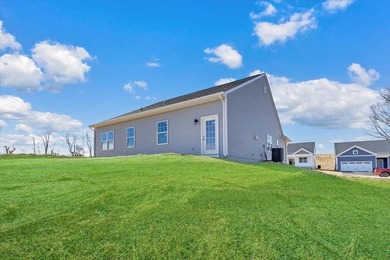 One level living. This spacious home features an open concept - photo 44