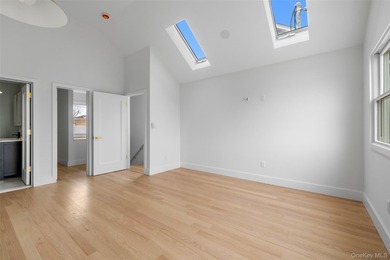 BRAND NEW !!- COMPLETELY RENOVATED-2 BEDROOM, 2 FULL BATHROOM - photo 6
