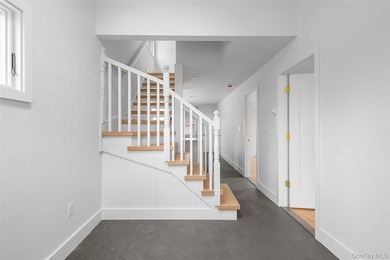 BRAND NEW !!- COMPLETELY RENOVATED-2 BEDROOM, 2 FULL BATHROOM - photo 9