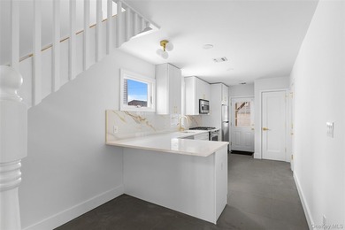 BRAND NEW !!- COMPLETELY RENOVATED-2 BEDROOM, 2 FULL BATHROOM - photo 10