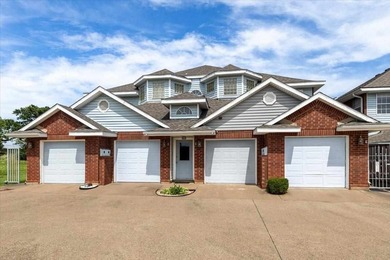 Discover a community gem, with this gorgeous 3-bed, 2.75-bath - photo 1