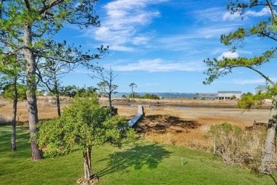 Beautiful End Unit Townhome on Mire Pond with gorgeous - photo 6