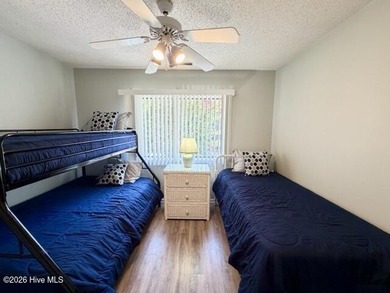 This rarely available Stones Throw villa is tucked beneath a - photo 17