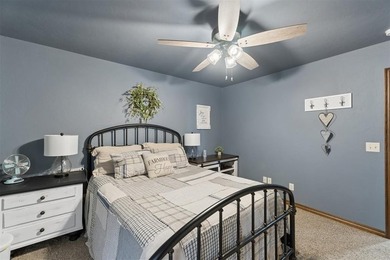 Beautiful one level home on a gorgeous .83 acre cul-de-sac lot! - photo 20