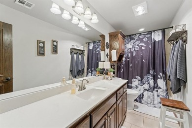 Beautiful one level home on a gorgeous .83 acre cul-de-sac lot! - photo 33