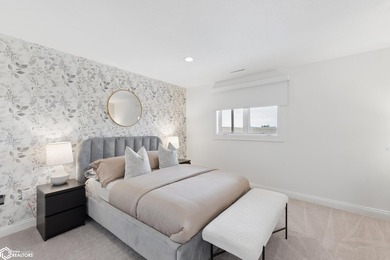 Gorgeous doesn't even begin to describe this 4 bedroom, 3-bath - photo 39