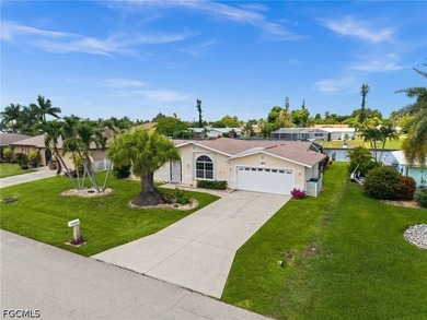 AFFORDABLE GULF ACCESS WATERFRONT POOL HOME ON CAPE CORAL'S - photo 41