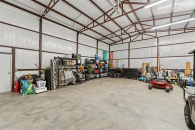 Beautiful one level home on a gorgeous .83 acre cul-de-sac lot! - photo 43
