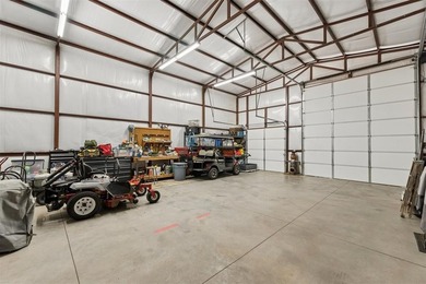 Beautiful one level home on a gorgeous .83 acre cul-de-sac lot! - photo 44