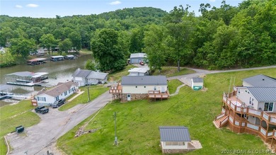 Move-in ready lakeview cabin offering 3 bedrooms, 2 baths, and - photo 46