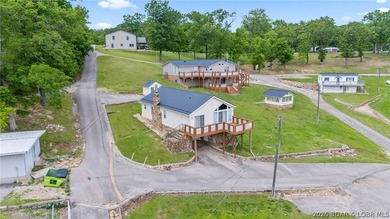 Move-in ready lakeview cabin offering 3 bedrooms, 2 baths, and - photo 48