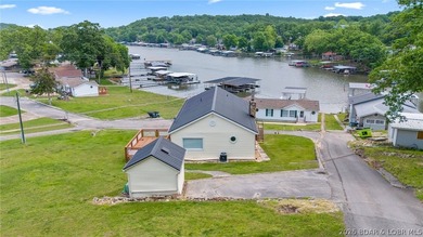 Move-in ready lakeview cabin offering 3 bedrooms, 2 baths, and - photo 50
