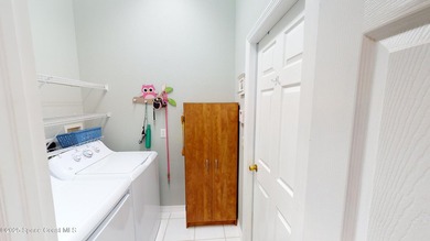 APPROVED SHORTSALE! You will not find another similar 5 bedroom - photo 7